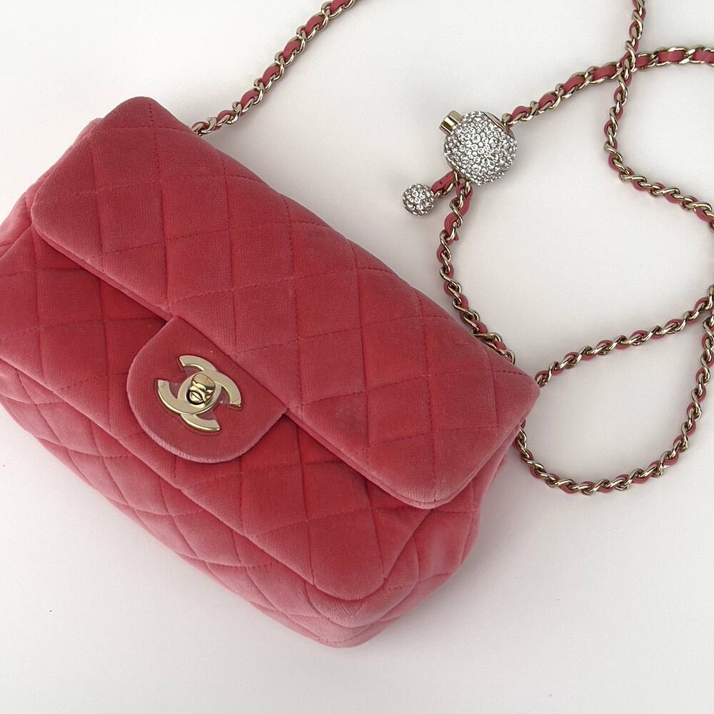 NWOT! Chanel pink velvet mini rectangle flap bag - Picture 8 of 8